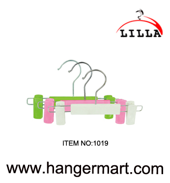 LILLA-various color plastic pants & skirts hanger with clips 1019
